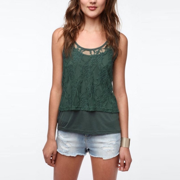 UO // Lace Layered Tank Top - Picture 4 of 4